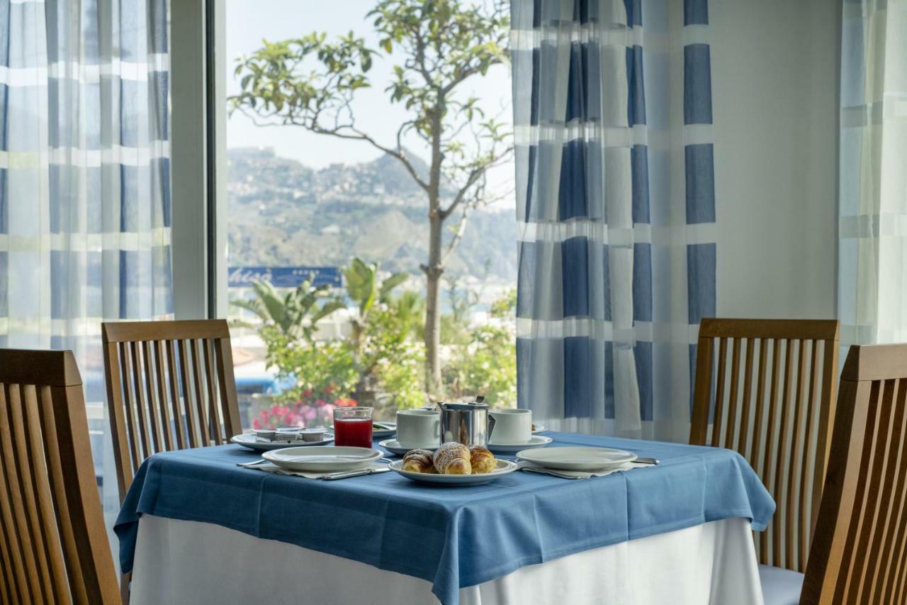 Hotel Panoramic Giardini-Naxos Buitenkant foto
